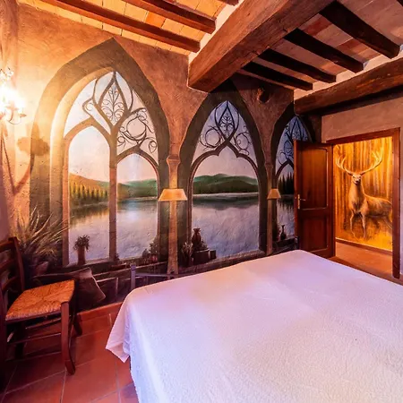 Aradia Casa A Tema Celtico Magico Naturalistico Del Casale Labandita *