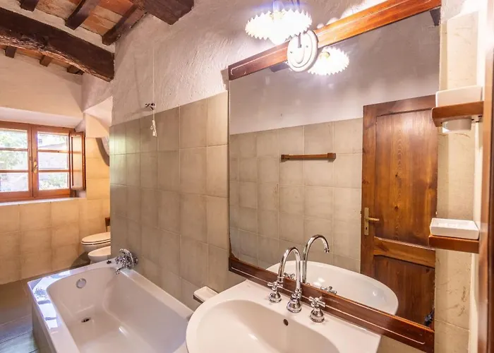 Prázdninový dům Aradia Casa A Tema Celtico Magico Naturalistico Del Casale Labandita